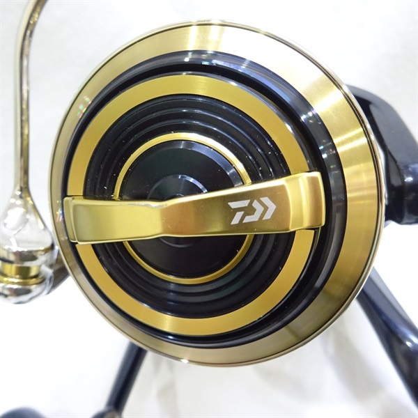 ２０ソルティガ１８０００ーＨ